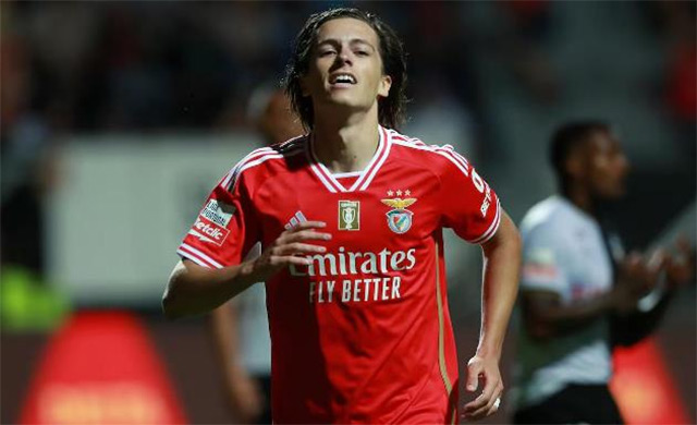 Carreras đang chơi rất tốt ở Benfica