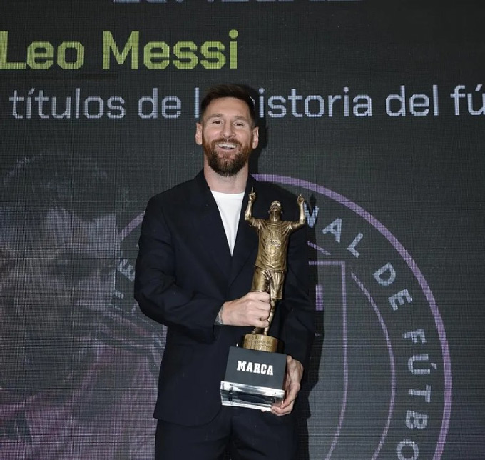 Messi vừa được nhận giải thưởng đáng tự hào của Marca