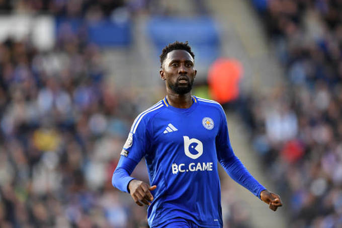 1. Wilfred Ndidi - 28 pha tắc bóng chính xác. Dù xuất hiện hàng loạt tin đồn trong mùa hè vừa qua, Ndidi vẫn tiếp tục gắn bó với Leicester City và hiện gây ấn tượng mạnh ở Premier League.