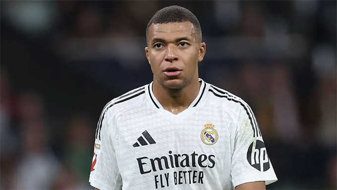 Mbappe vừa bị tay bay vạ gió