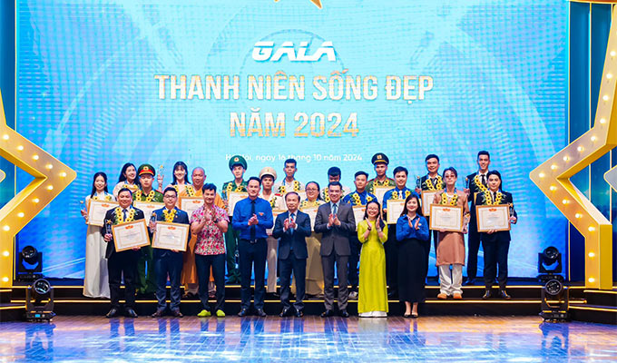 Chân sút của Bình Dương và ĐT Việt Nam lọt vào top 20 "Thanh niên sống đẹp" 2024 - Ảnh: FBNV