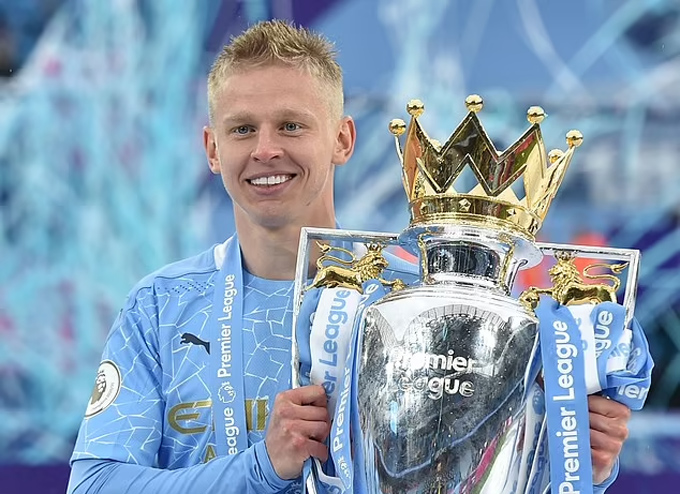 Zinchenko từng có năm tháng thành công tại Man City