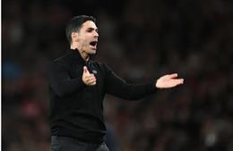 Mikel Arteta bức xúc trước quyết định thổi penalty của trọng tài