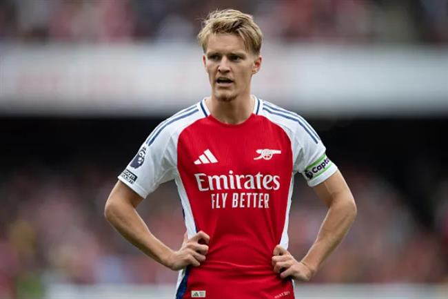 Martin Odegaard co the ra san truoc Newcastle vao cuoi tuan nay