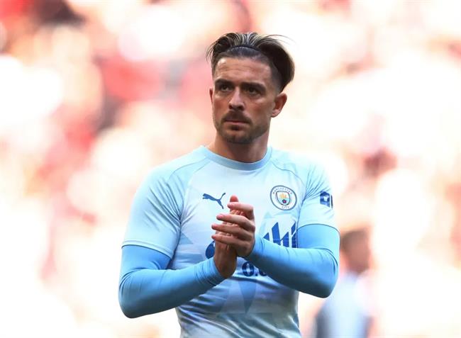 Jack Grealish dang phai ngoi du bi o Man City.