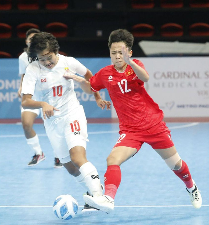 ĐT futsal nữ Việt Nam đã khởi đầu thuận lợi. Ảnh: LĐBĐ Myanmar